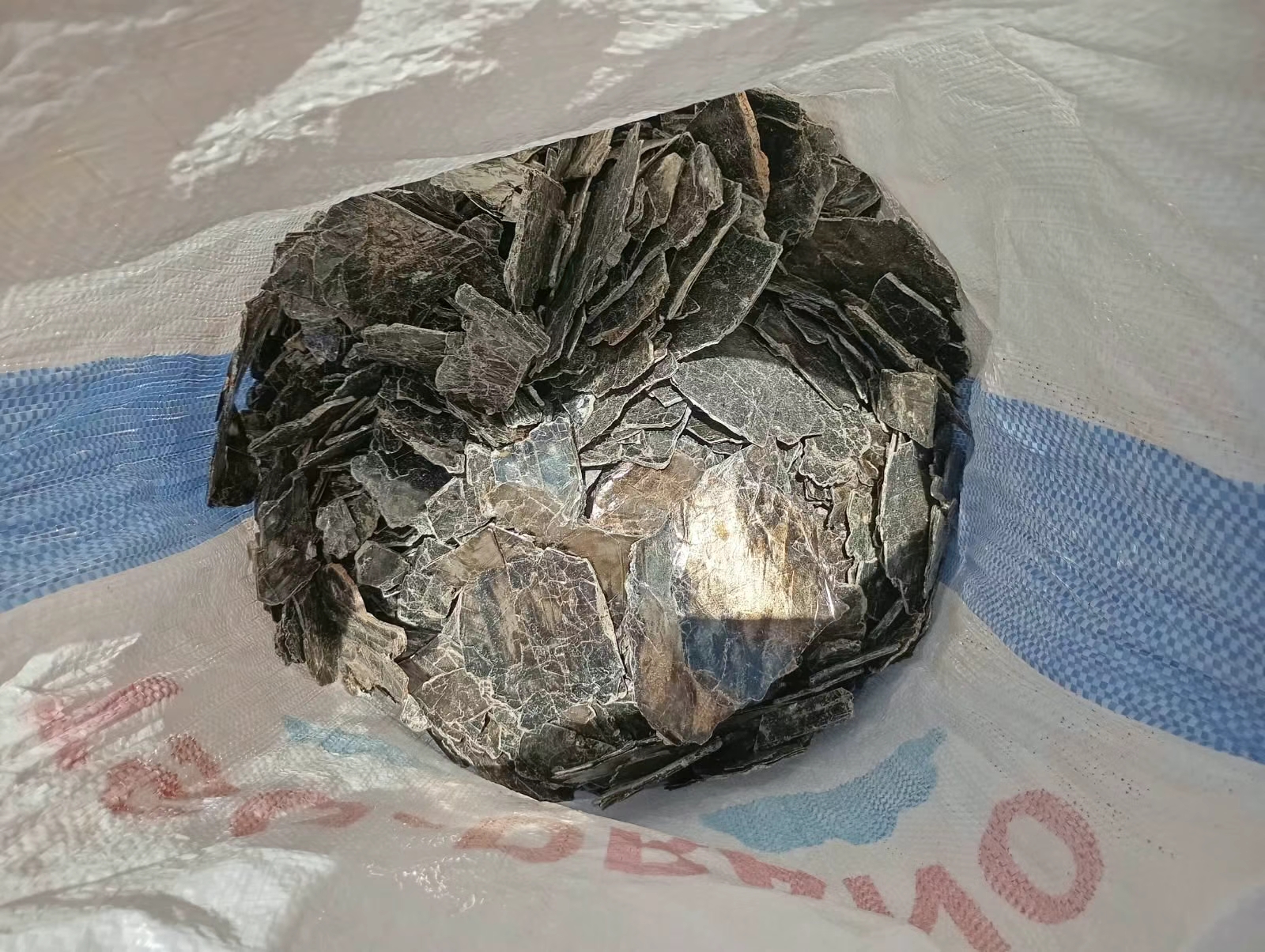 云母片料或碎料图片